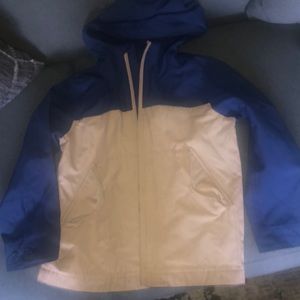 Color blocked hooded jacket
